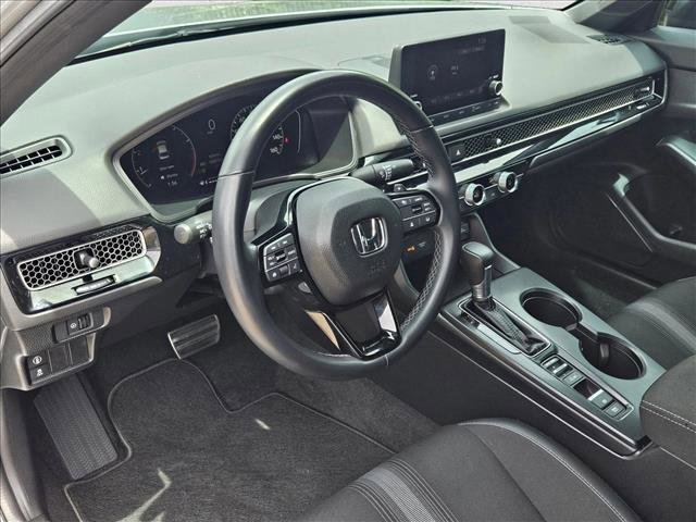 Used 2023 Honda Civic Sport image 10