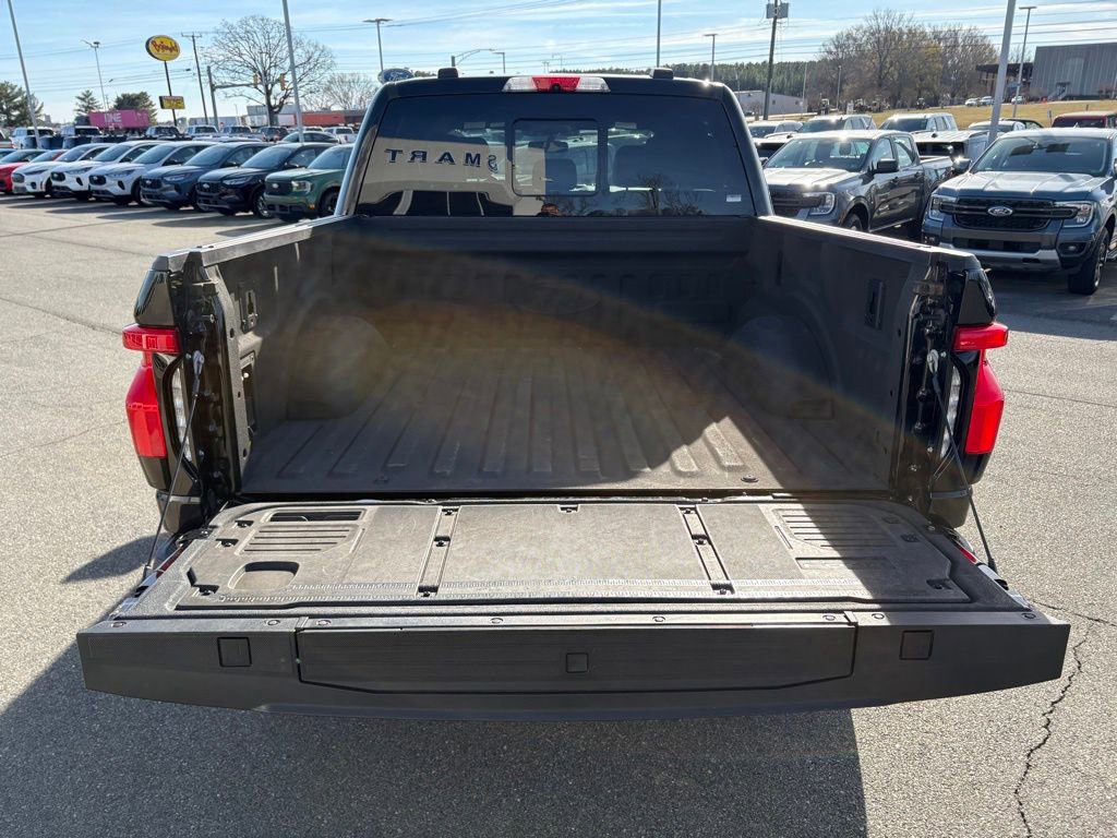 Certified 2022 Ford F150 Lightning Lariat image 5