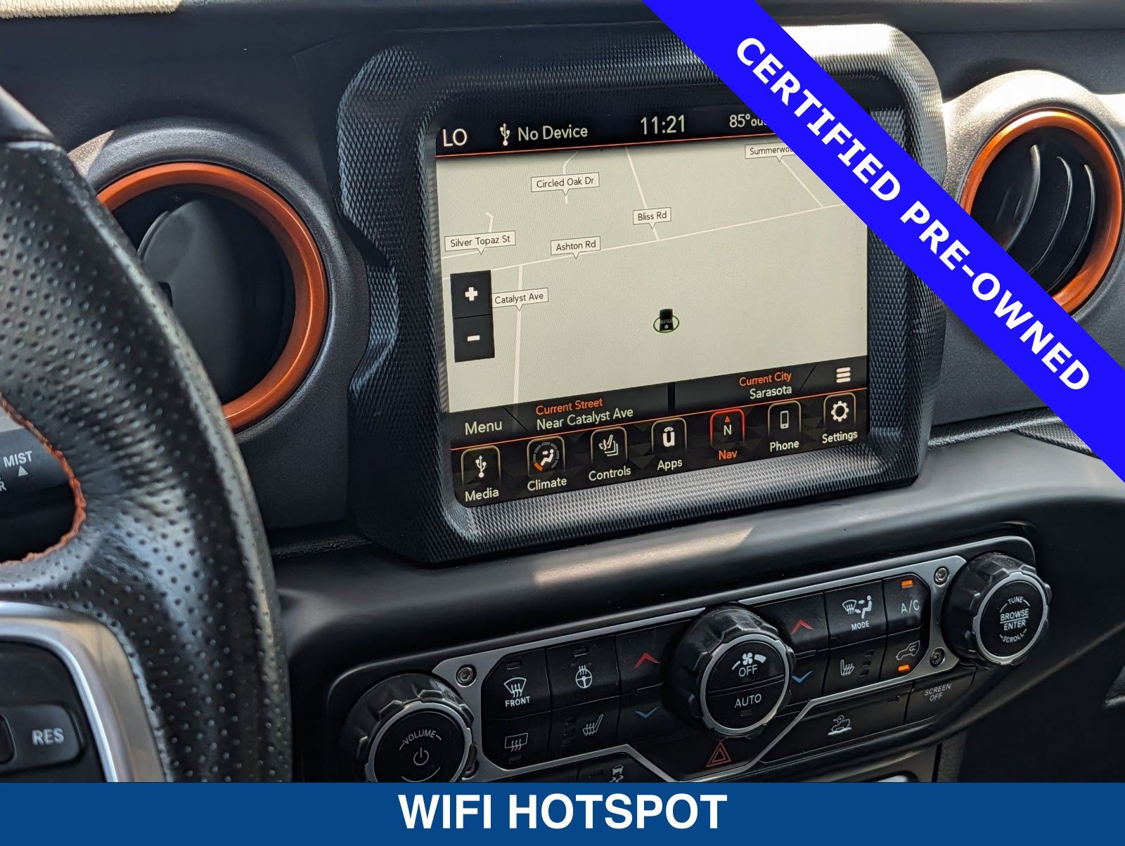 Used 2023 Jeep Gladiator Mojave w/ Cold Weather Group AWD/4WD image 32