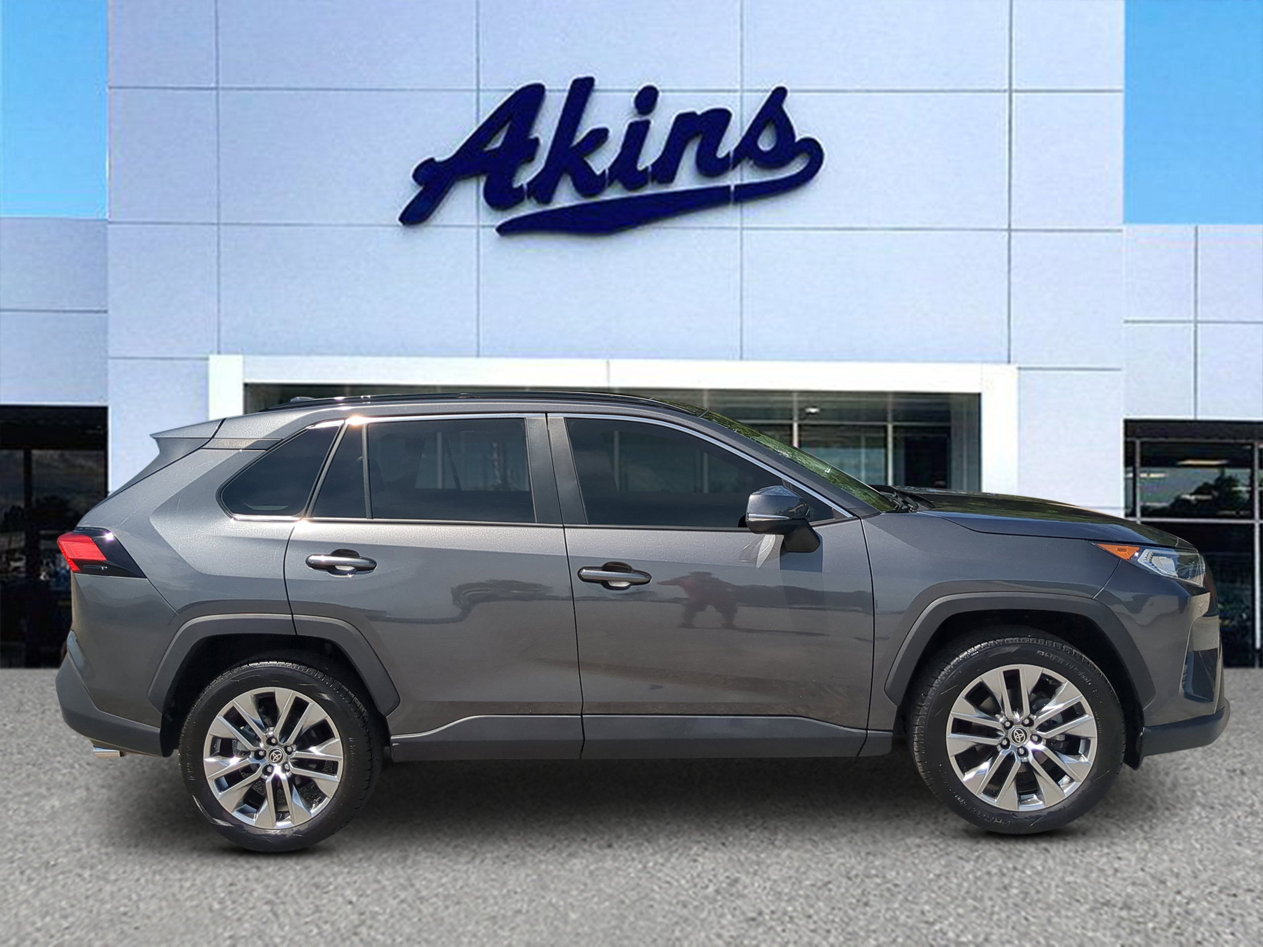 Used 2020 Toyota RAV4 XLE Premium