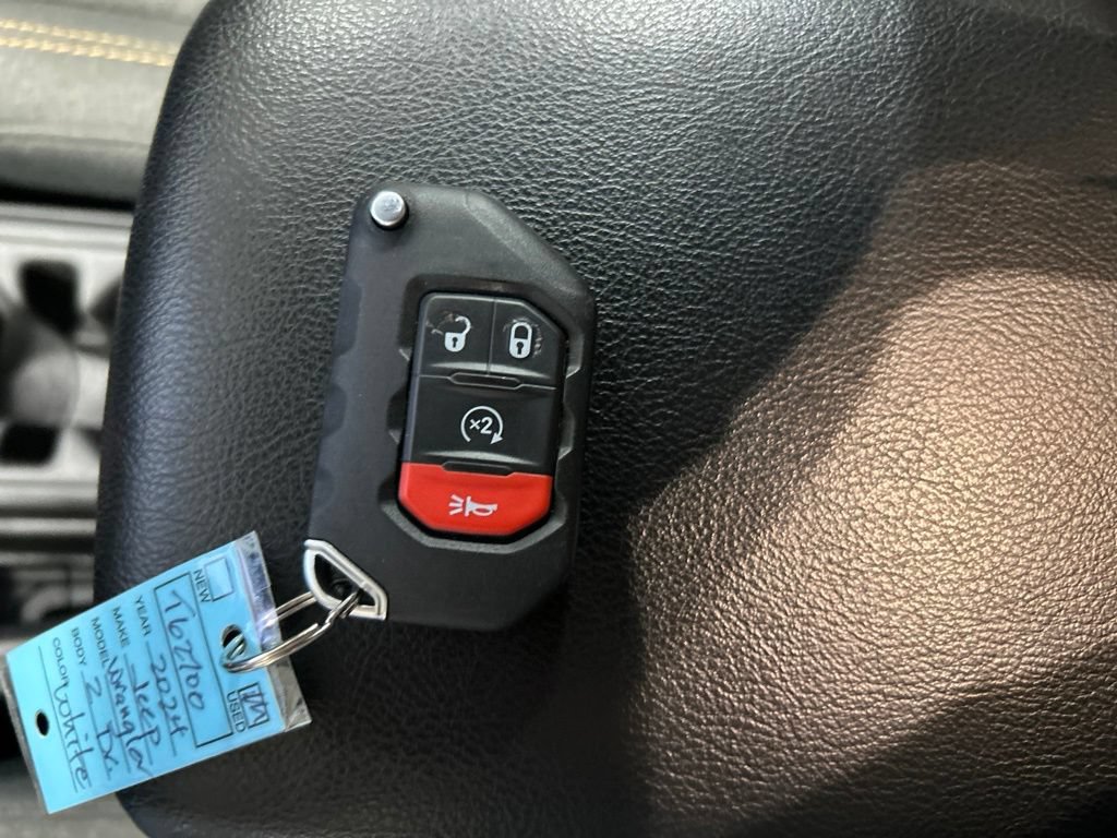 Used 2024 Jeep Wrangler Sport AWD/4WD image 25