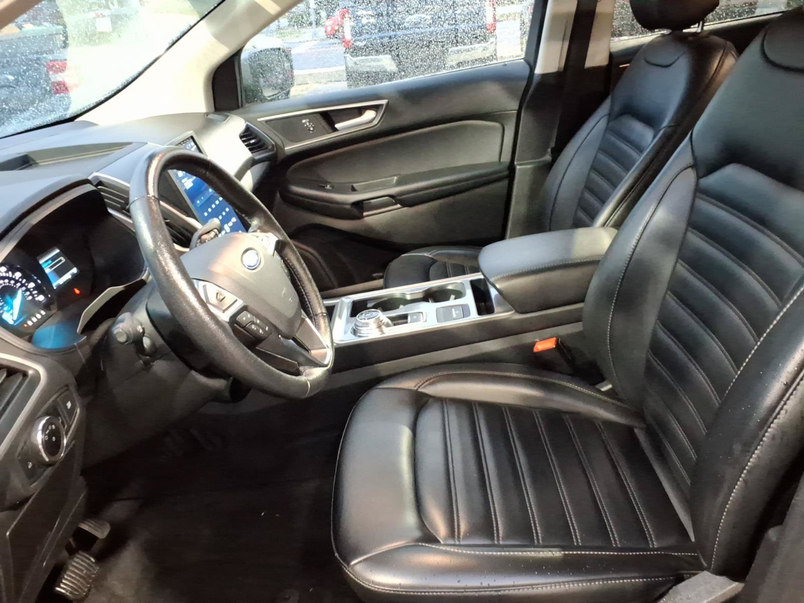 Certified 2024 Ford Edge SEL AWD/4WD image 10