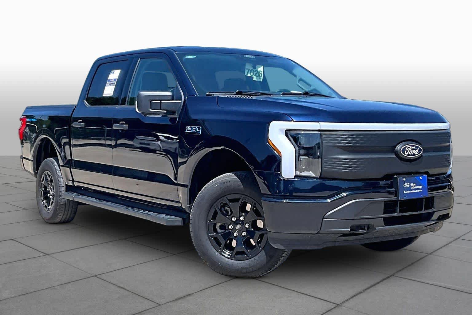 Certified 2025 Ford F150 Lightning XLT AWD/4WD image 2