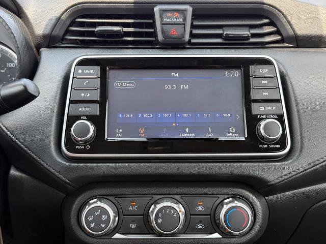 Used 2025 Nissan Versa S w/ Trunk Package FWD image 18