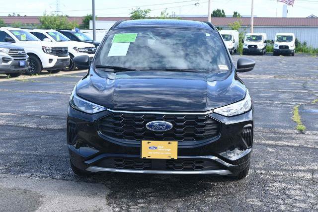 Certified 2023 Ford Escape ST-Line w/ Tech Pack #1 FWD image 6