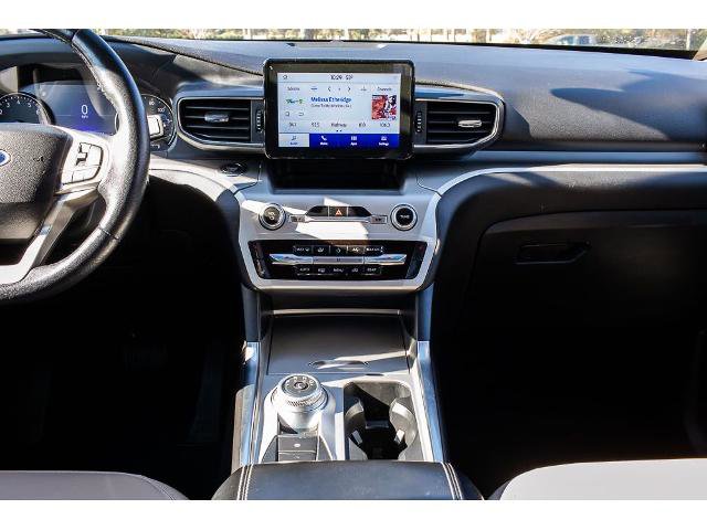 Certified 2022 Ford Explorer XLT w/ Equipment Group 202A image 15