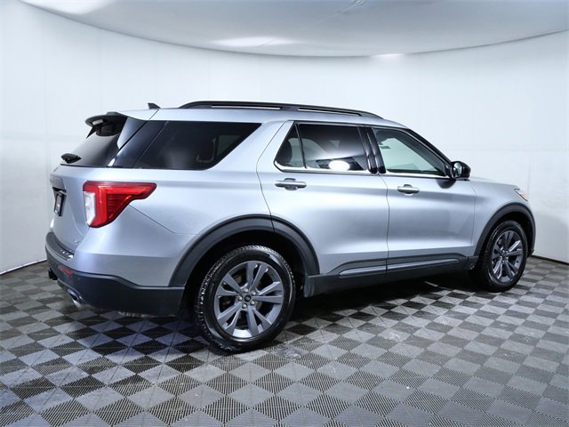 Certified 2023 Ford Explorer XLT w/ Equipment Group 202A image 8