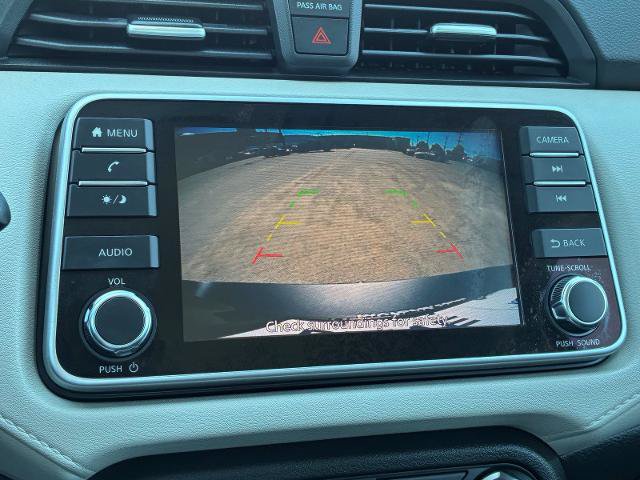 Used 2021 Nissan Versa SV FWD image 19