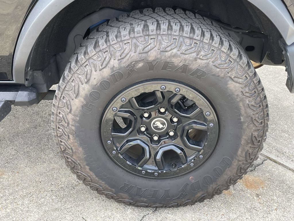 Certified 2024 Ford Bronco Wildtrak AWD/4WD image 9