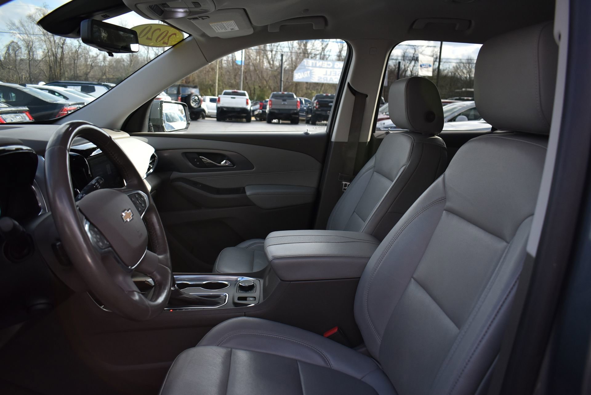 Used 2020 Chevrolet Traverse Premier image 16