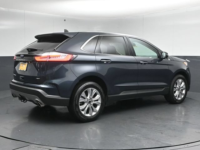 Certified 2024 Ford Edge Titanium w/ Equipment Group 301A AWD/4WD image 7