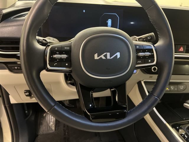 Used 2026 Kia Carnival SX Prestige FWD image 9