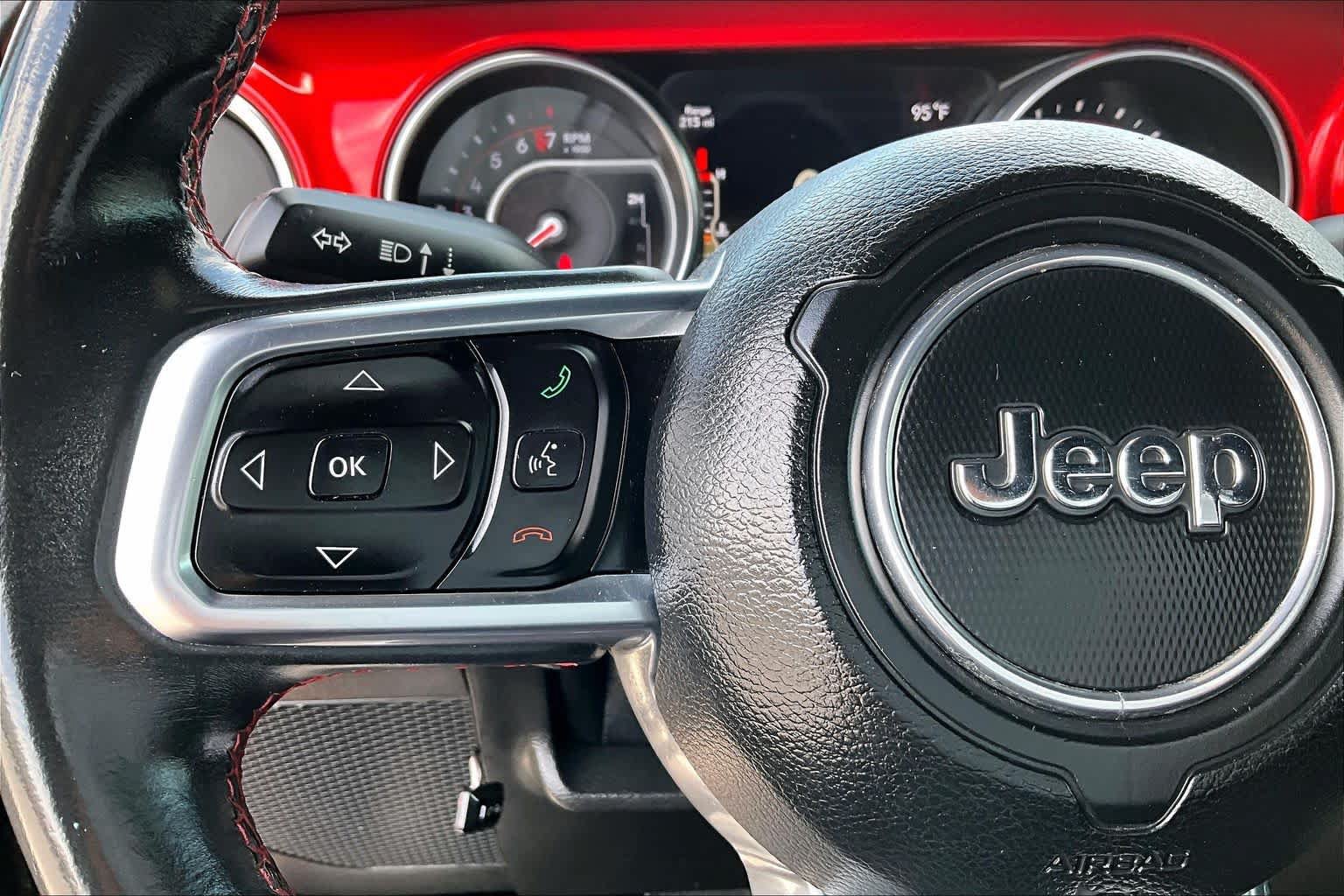 Used 2018 Jeep Wrangler Unlimited Rubicon AWD/4WD image 16