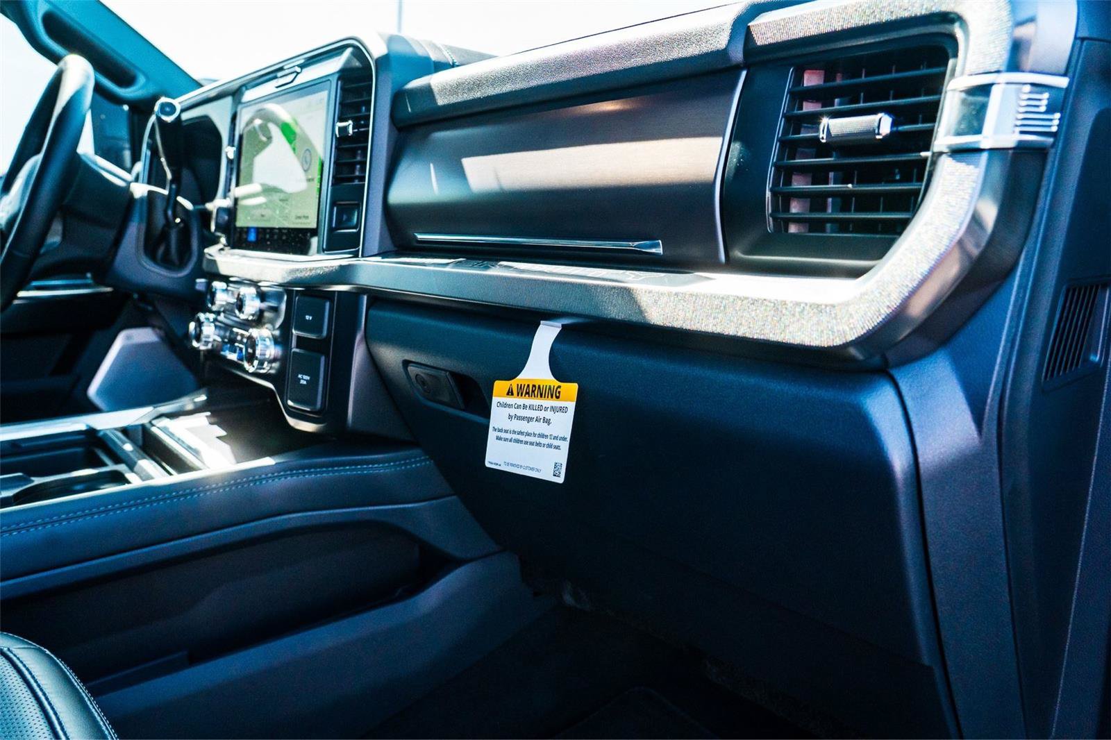 Certified 2026 Ford F350 Platinum AWD/4WD image 24
