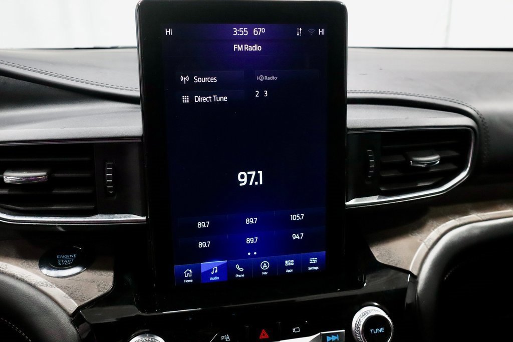 Certified 2022 Ford Explorer Platinum w/ Technology Package image 11