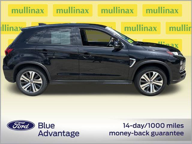 Used 2024 Mitsubishi Outlander Sport SE AWD/4WD image 2