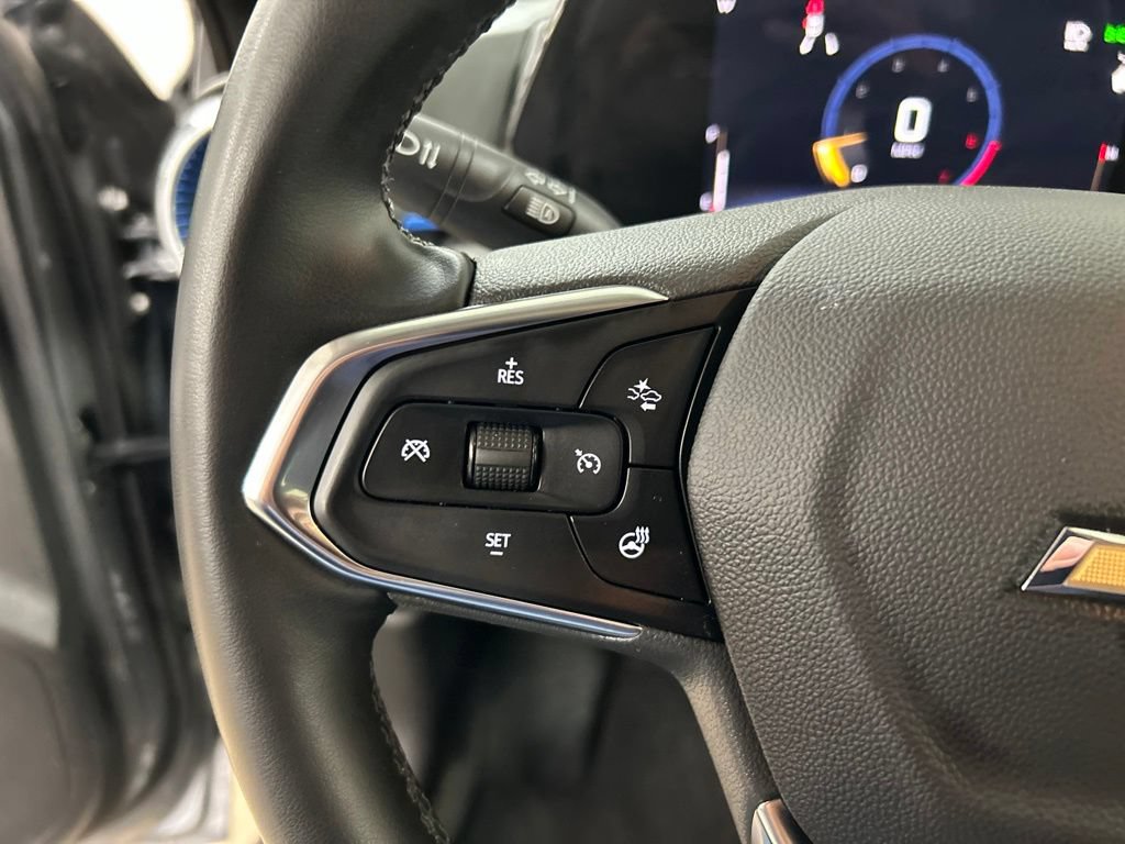 Used 2024 Chevrolet Trax LT w/ Driver Confidence Package FWD image 16