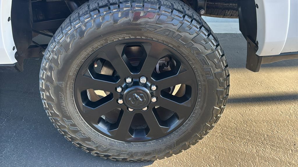 Used 2020 RAM 2500 Laramie w/ Night Edition AWD/4WD image 11