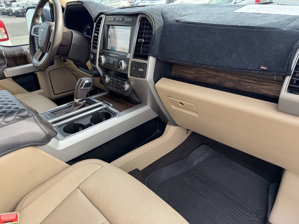 Certified 2019 Ford F150 Lariat w/ Equipment Group 502A Luxury image 5