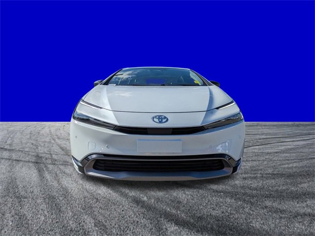 Used 2023 Toyota Prius XLE image 9
