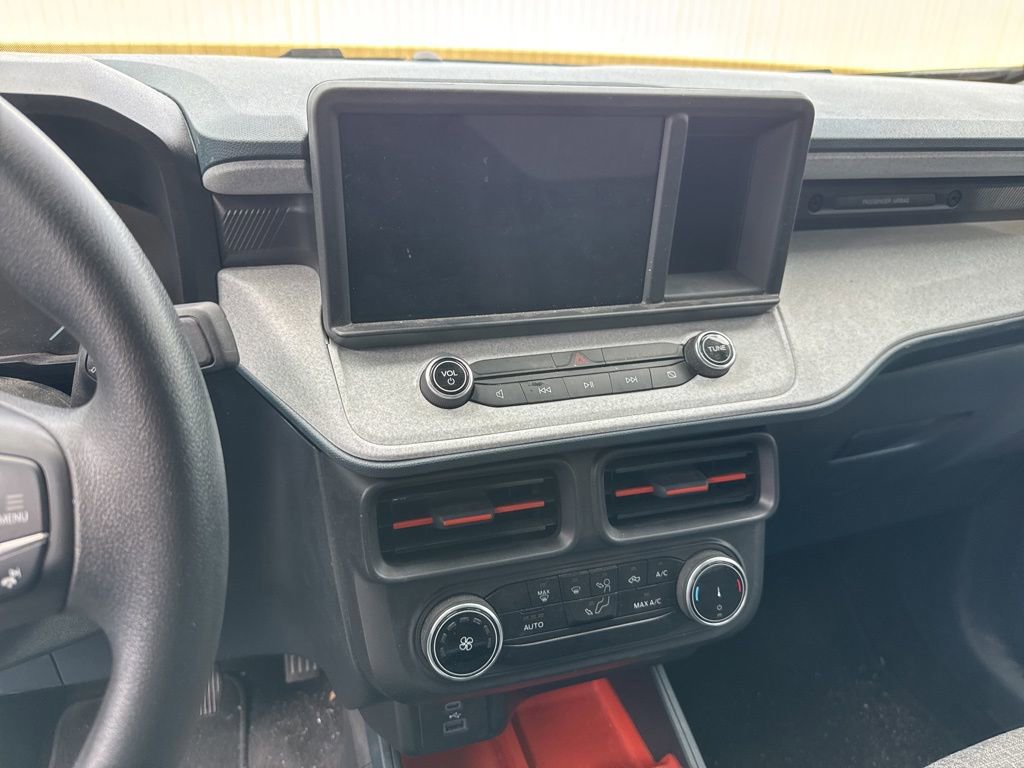 Certified 2024 Ford Maverick XLT image 14