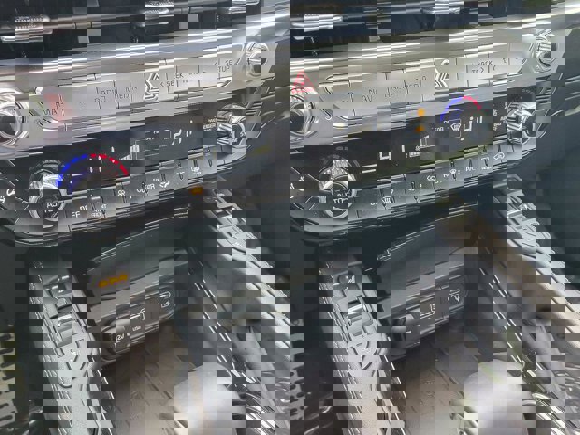 Used 2023 Kia Telluride SX image 23