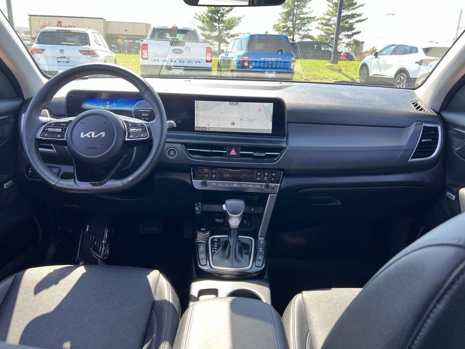 Used 2024 Kia Seltos SX w/ SX Sunroof Package image 23