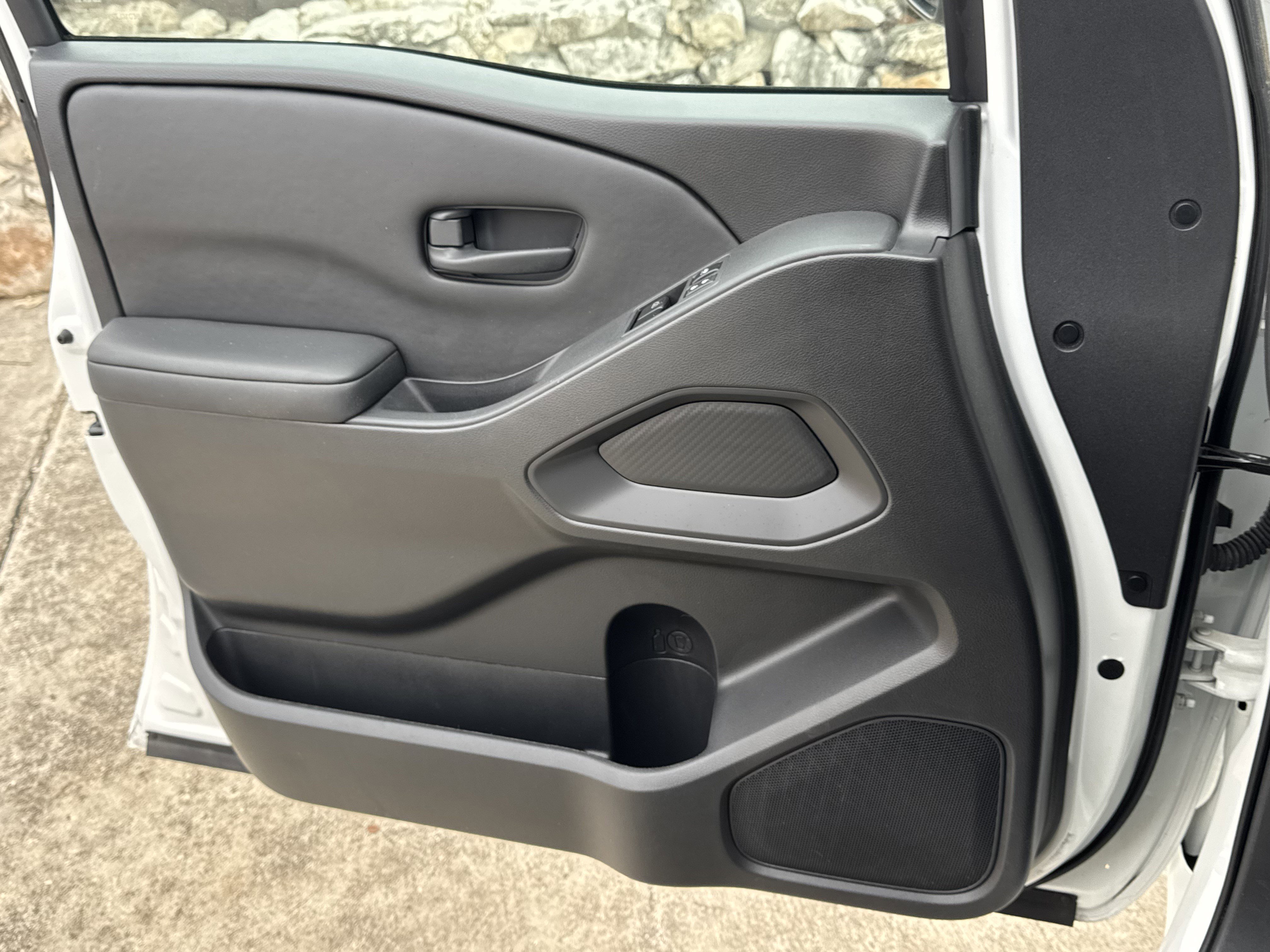 Used 2023 Nissan Frontier S image 19