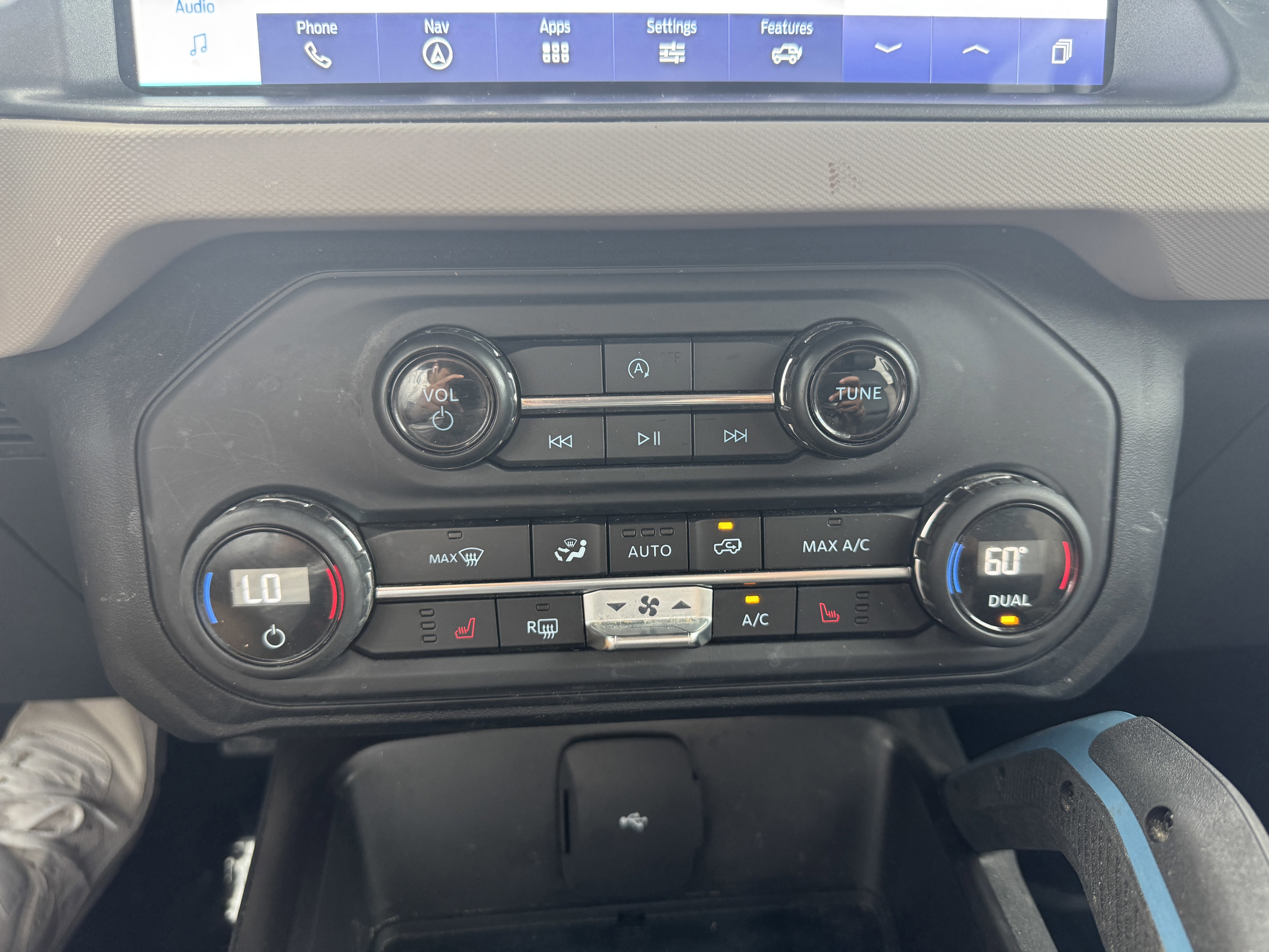 Certified 2024 Ford Bronco Wildtrak image 20