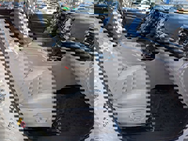 Used 2017 Toyota Highlander Limited image 40