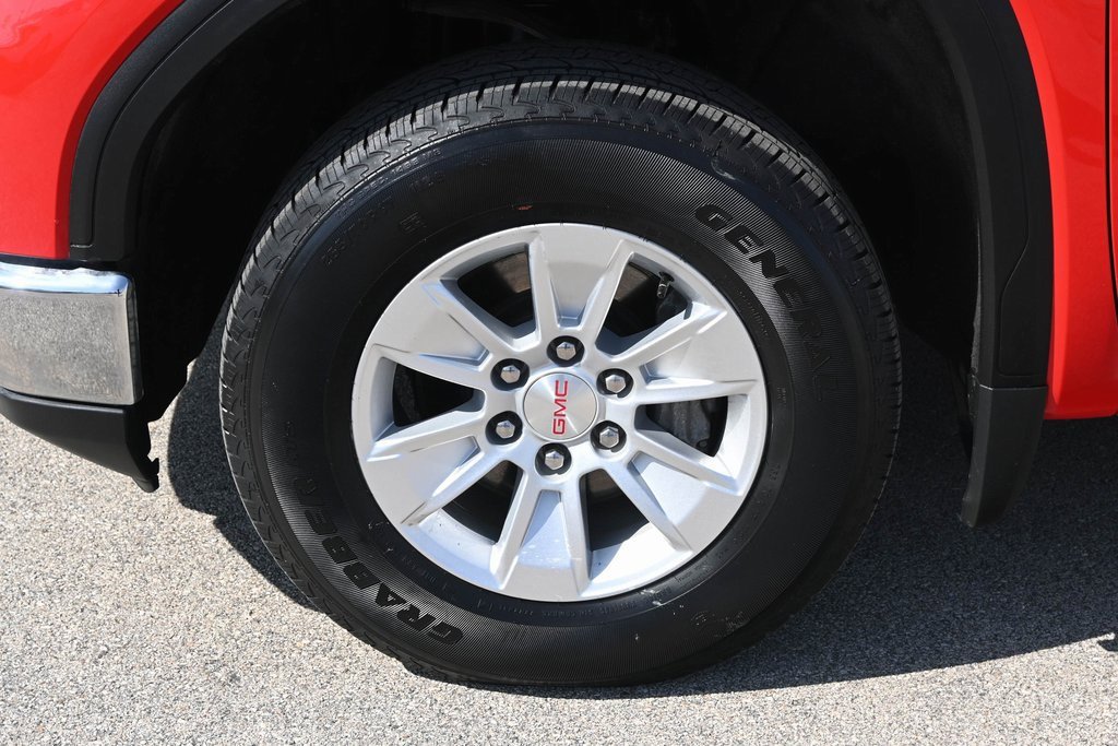 Used 2023 GMC Sierra 1500 SLE image 13