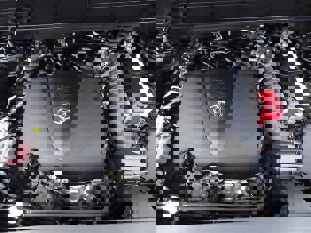 Used 2022 Toyota Highlander XLE image 43