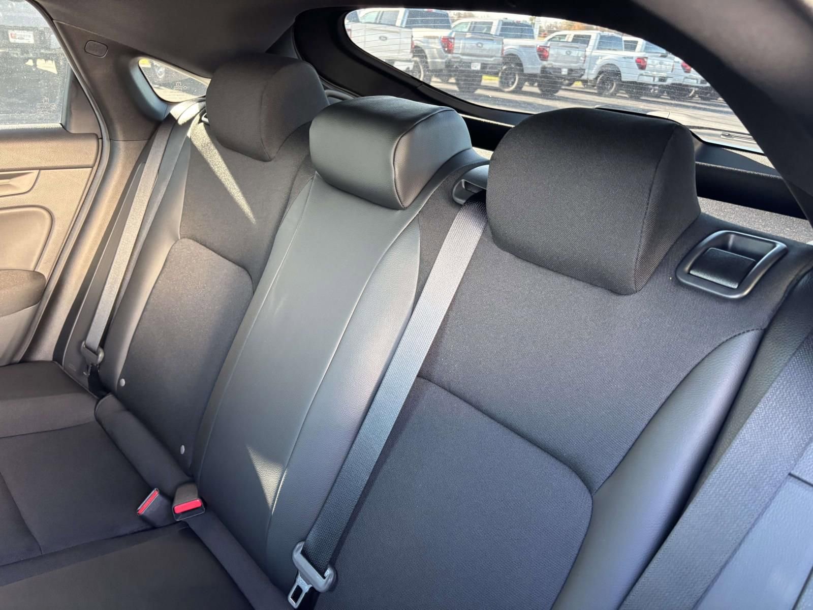 Used 2025 Honda Civic Sport image 28