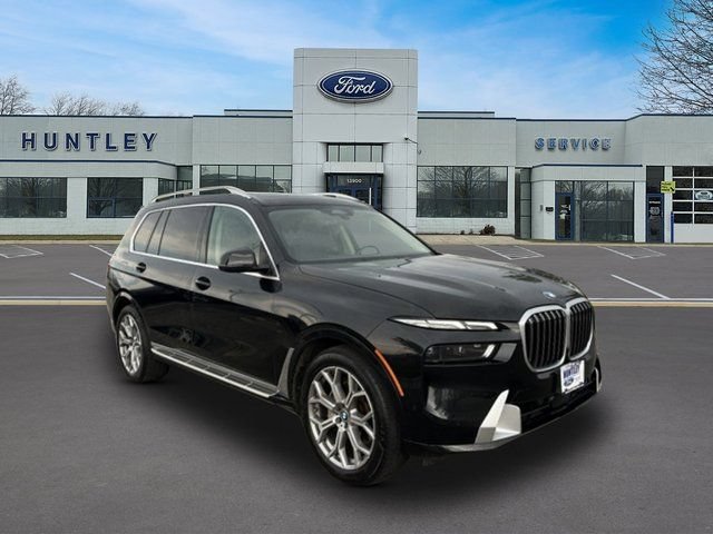Used 2024 BMW X7 xDrive40i AWD/4WD image 4