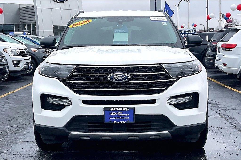 Certified 2020 Ford Explorer XLT w/ Equipment Group 202A image 2