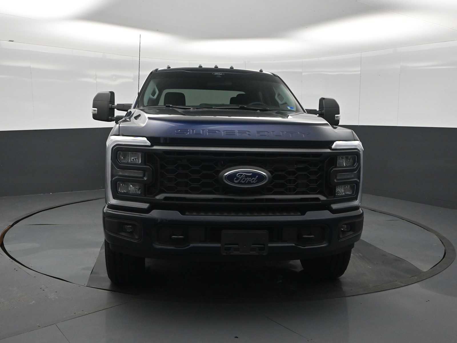 Certified 2024 Ford F250 XL w/ STX Appearance Package AWD/4WD image 2
