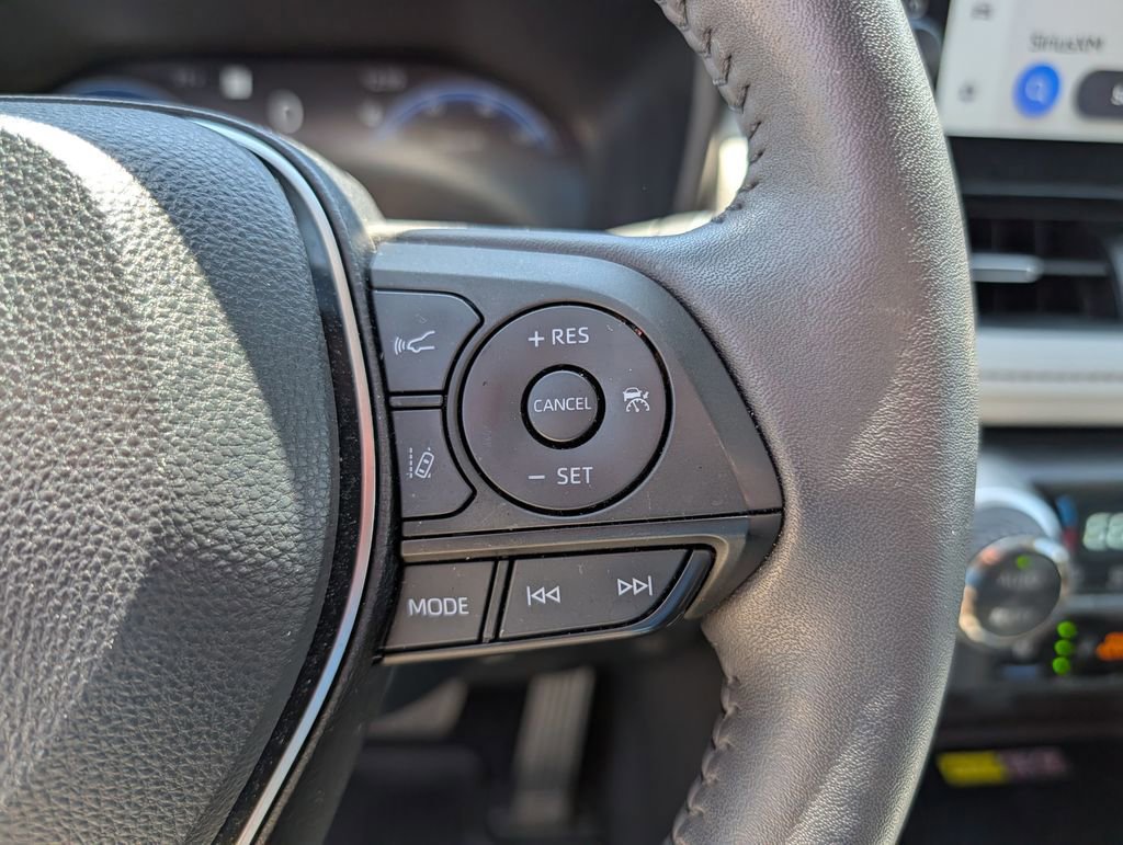 Used 2023 Toyota RAV4 Limited AWD/4WD image 9