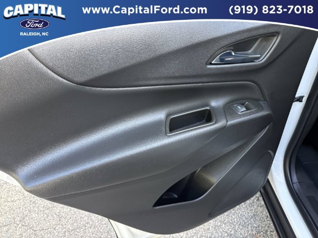 Used 2023 Chevrolet Equinox LT AWD/4WD image 17