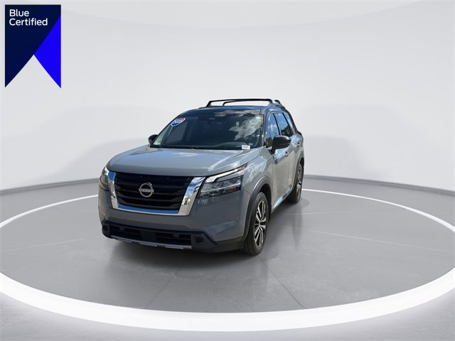 Used 2023 Nissan Pathfinder Platinum w/ Cargo Package image 1