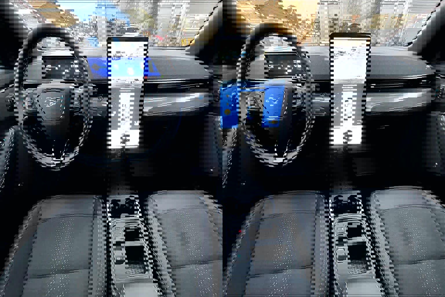 Certified 2025 Ford Mustang Mach-E GT image 15