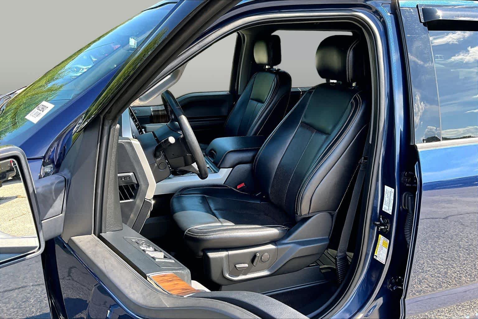 Certified 2019 Ford F150 Lariat w/ Equipment Group 502A Luxury AWD/4WD image 9