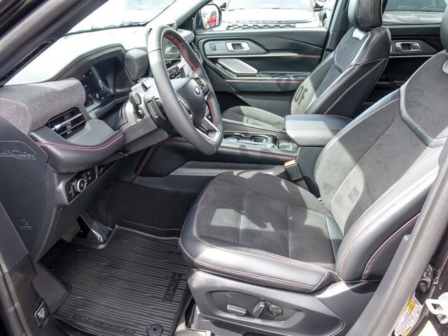 Certified 2026 Ford Explorer ST AWD/4WD image 13