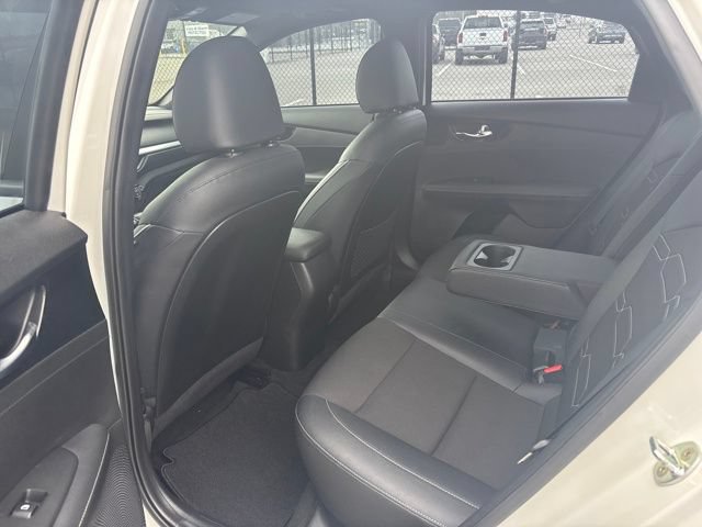 Used 2023 Kia Forte GT-Line w/ GT-Line Premium Package FWD image 14