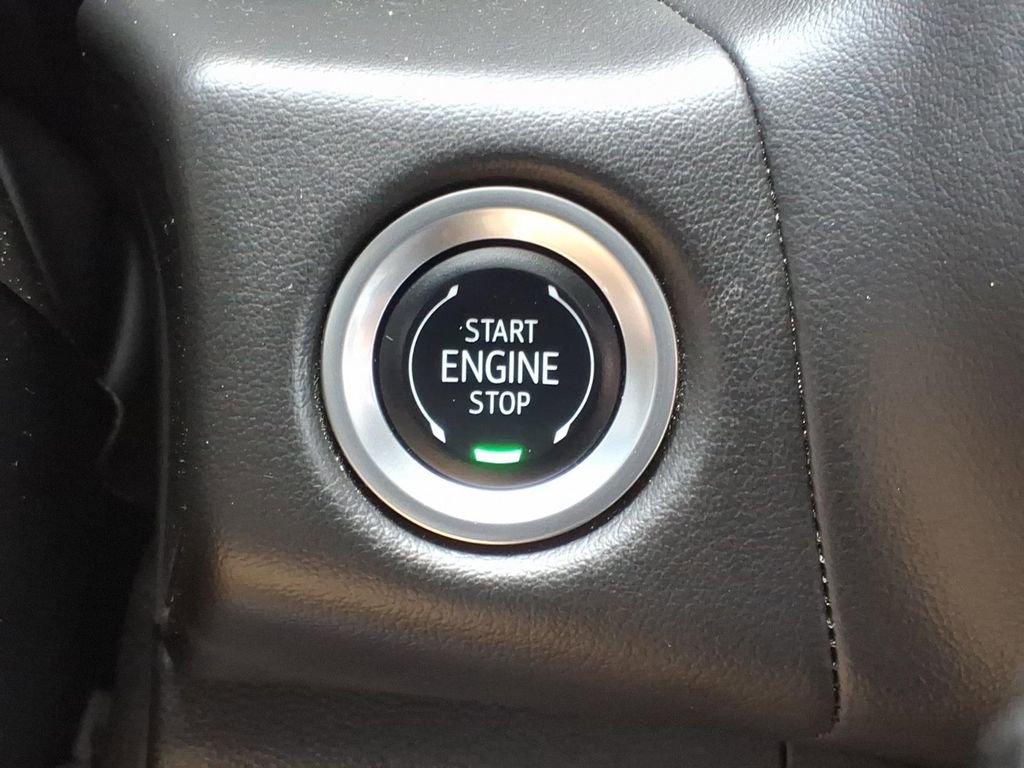 Used 2024 Chevrolet Tahoe LT image 30