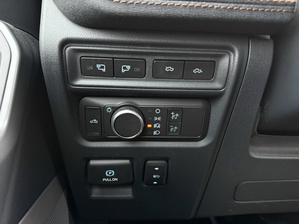 Certified 2022 Ford F150 Lightning Lariat w/ Equipment Group 511A High image 13