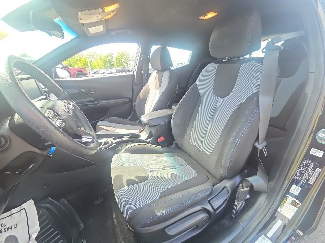 Used 2019 Hyundai Veloster 2.0 FWD image 19