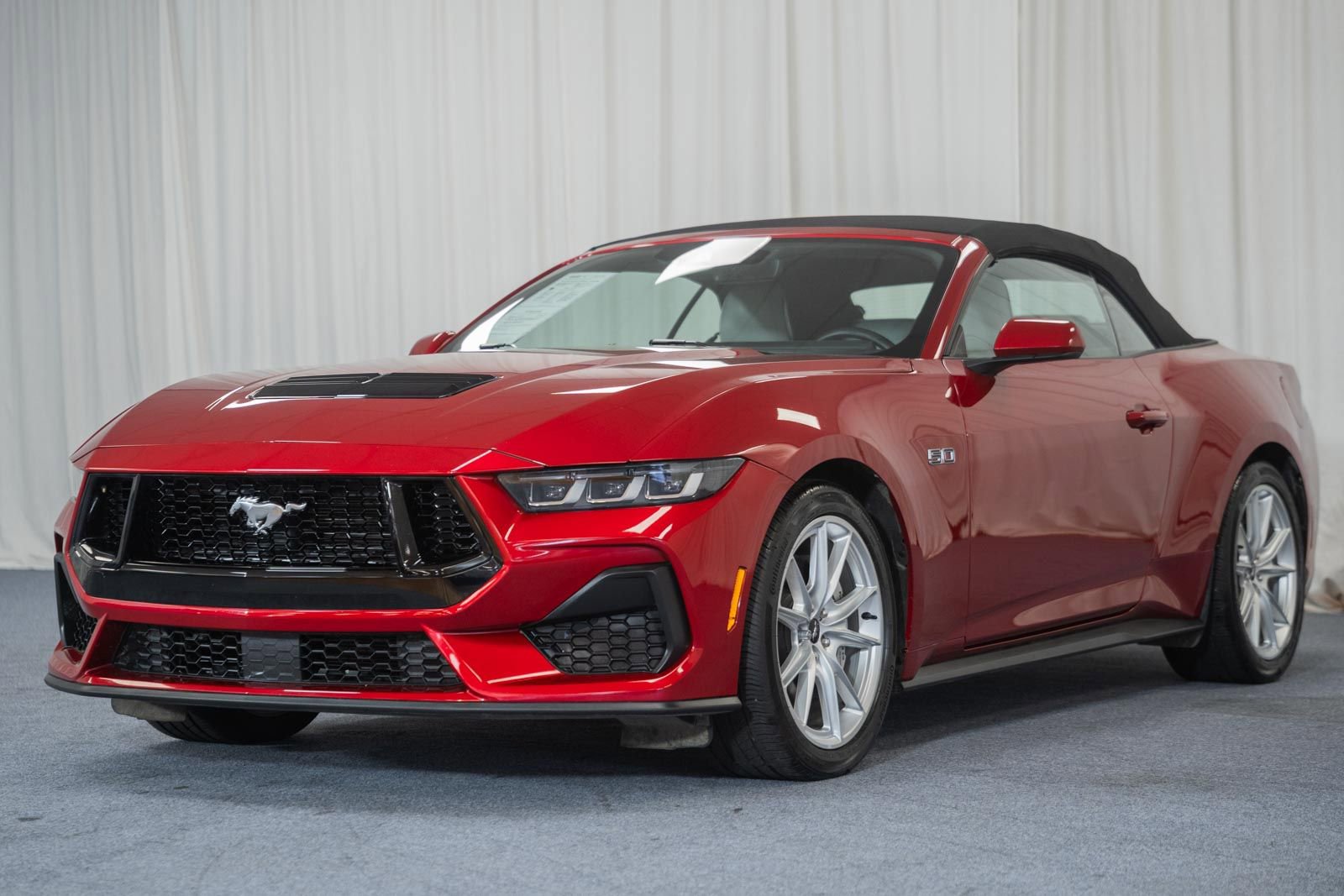 Certified 2024 Ford Mustang GT Premium RWD image 3