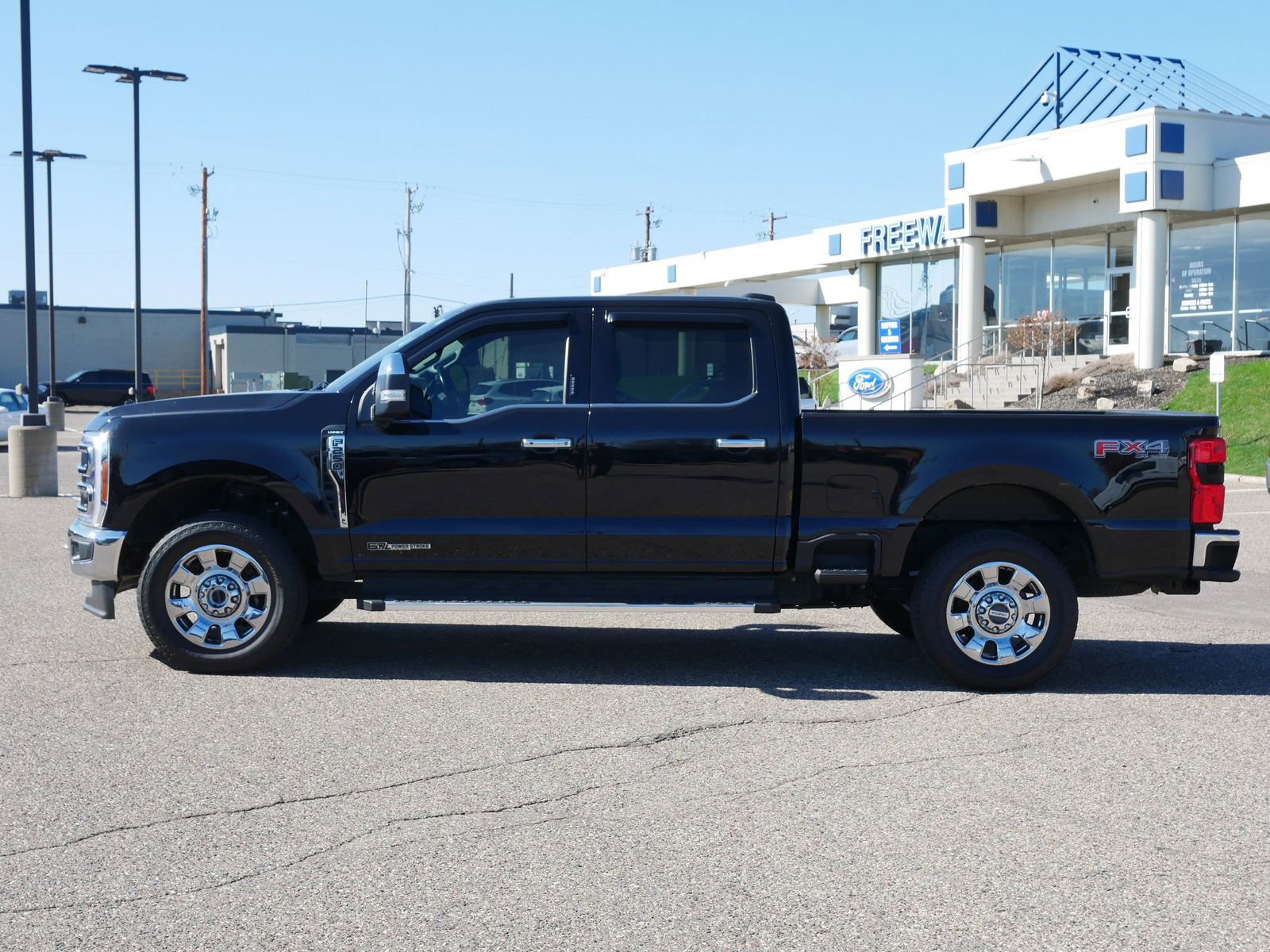 Certified 2023 Ford F250 Lariat w/ Chrome Package AWD/4WD image 2