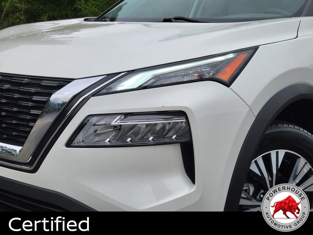 Used 2023 Nissan Rogue SV image 11