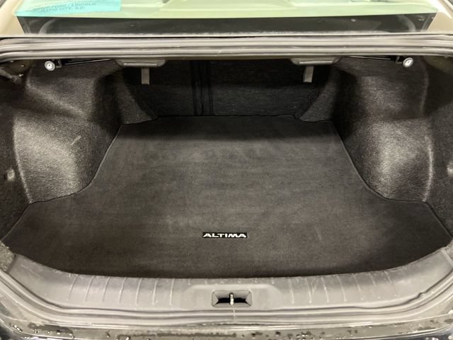 Used 2024 Nissan Altima 2.5 SV FWD image 19